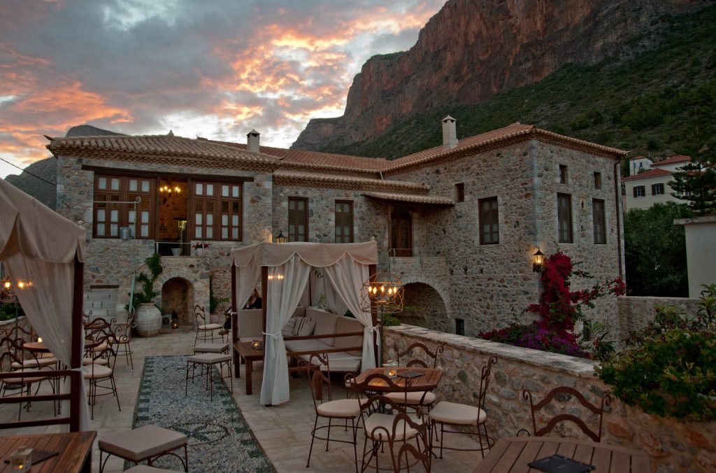 Hatzipanayiotis Manor in Leonidio nestles in the embrace of nature, surrounded by enchanting landscapes.